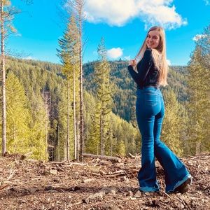 Meet your Posher, Abby